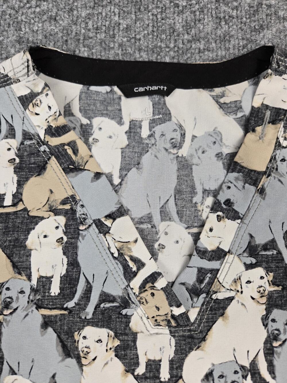 Carhartt Women's V-Neck Scrub Top Size L Dog Breed AOP #1077